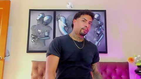 bastian_jones1 online show from December 4, 7:01 pm