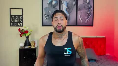 bastian_jones1 online show from March 7, 6:57 am