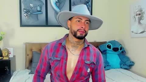 bastian_jones1 online show from March 11, 1:05 am