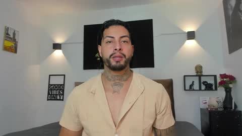 bastian_jones1 online show from September 25, 11:19 pm