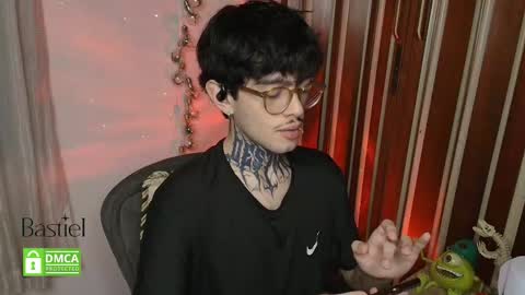 Bastiel online show from November 7, 1:38 am