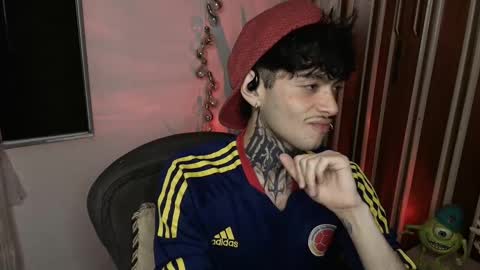 Bastiel online show from December 5, 1:58 am