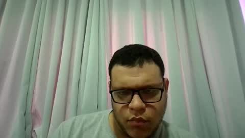 Snapshot of batman2430 chatting on February 22, 1:24 pm brian online show from February 22, 1:24 pm