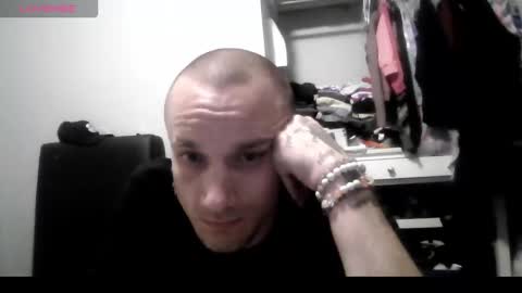 Snapshot of battlewolfxx chatting on February 24, 9:29 am battlewolfxx online show from February 24, 9:29 am