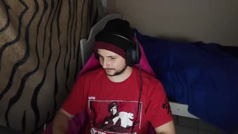 Snapshot of baxxline chatting on February 28, 11:56 pm Baxxline online show from February 28, 11:56 pm