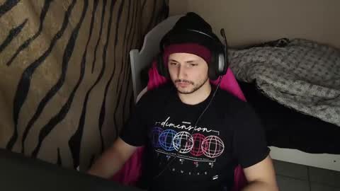 Snapshot of baxxline chatting on March 6, 11:53 pm Baxxline online show from March 6, 11:53 pm