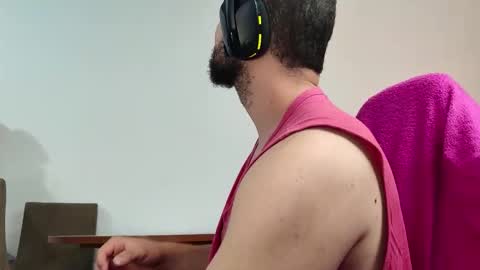 Snapshot of baxxline chatting on October 4, 10:52 pm Baxxline online show from October 4, 10:52 pm