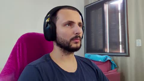 Snapshot of baxxline chatting on February 3, 12:10 pm Baxxline online show from February 3, 12:10 pm