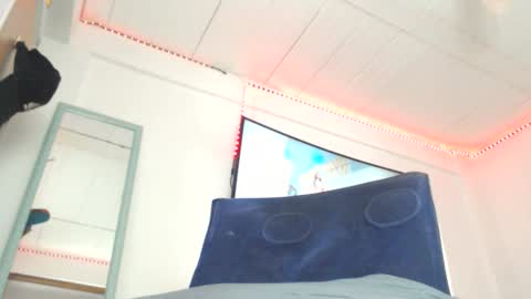  deivid  online show from October 7, 4:15 pm