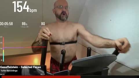 bazzz_8 online show from October 20, 5:24 pm