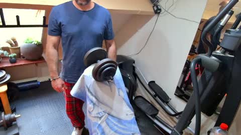 bazzz_8 online show from April 16, 5:14 pm