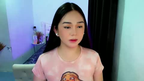 Angel online show from April 24, 9:17 pm