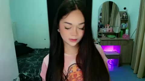 Angel online show from May 9, 1:11 am