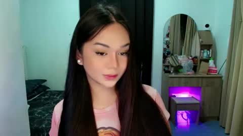 Angel online show from May 9, 10:37 pm