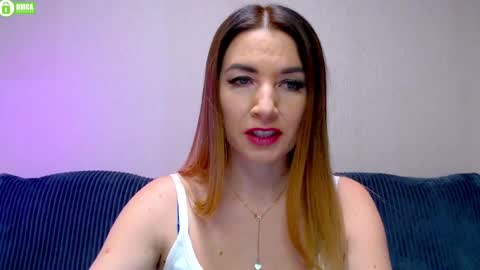Snapshot of bb__bonami_ chatting on December 11, 4:53 pm bb__bonami_ online show from December 11, 4:53 pm