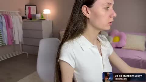 Snapshot of bb_lourels_ chatting on July 11, 5:48 pm Lourel I will be here on and online show from July 11, 5:48 pm