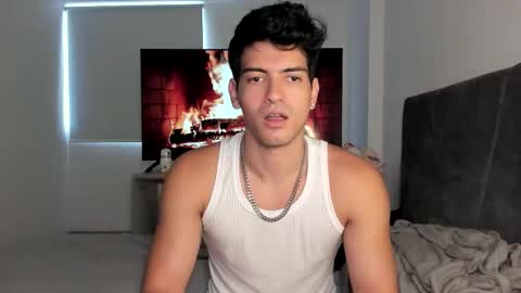 Valentino online show from October 15, 10:10 pm