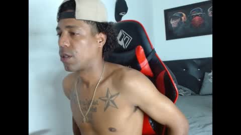 Snapshot of bbc_blaack chatting on March 17, 12:15 am bbc online show from March 17, 12:15 am