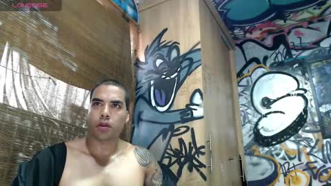 Snapshot of bbc_monster1 chatting on April 16, 9:39 pm Justin online show from April 16, 9:39 pm