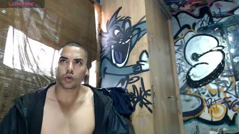 Snapshot of bbc_monster1 chatting on May 4, 9:11 pm Justin online show from May 4, 9:11 pm