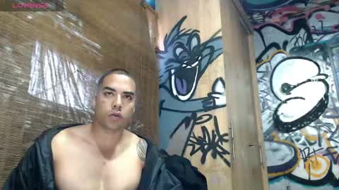 Snapshot of bbc_monster1 chatting on May 24, 5:18 pm Justin online show from May 24, 5:18 pm
