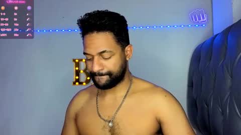 Snapshot of bbcblackhot33 chatting on February 23, 2:09 am john online show from February 23, 2:09 am