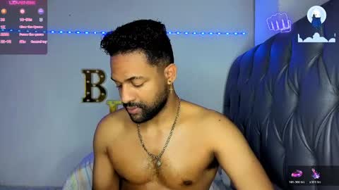 Snapshot of bbcblackhot33 chatting on March 25, 2:28 am john online show from March 25, 2:28 am