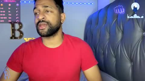 Snapshot of bbcblackhot33 chatting on March 26, 2:39 am john online show from March 26, 2:39 am