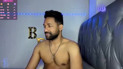 Snapshot of bbcblackhot33 chatting on March 27, 8:26 am john online show from March 27, 8:26 am