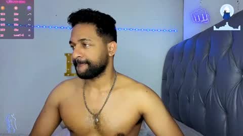 Snapshot of bbcblackhot33 chatting on March 29, 2:33 am john online show from March 29, 2:33 am