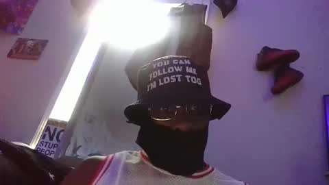 bbcdrillastrokez online show from March 7, 7:11 pm