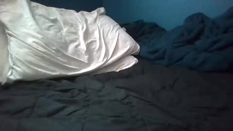 bbeeaa672_ online show from January 14, 7:08 pm