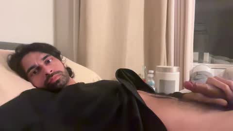 Snapshot of bboy660 chatting on November 26, 2:45 am bboy660 online show from November 26, 2:45 am