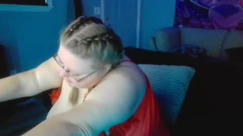 bbwgamergirl93 online show from September 26, 2:54 pm