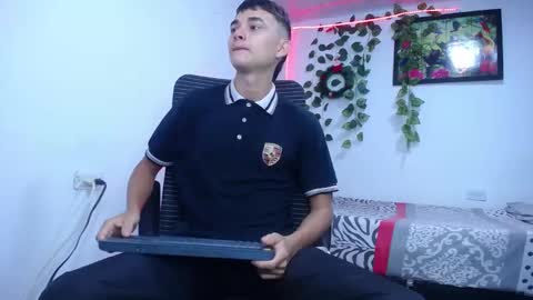 Snapshot of bby_liamm chatting on January 30, 12:16 pm bby liamm online show from January 30, 12:16 pm
