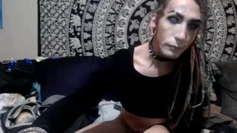 Kittie online show from October 8, 7:50 am