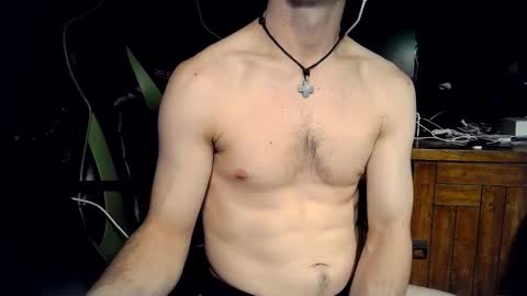 Snapshot of bchillin28 chatting on February 11, 5:56 am bchillin28 online show from February 11, 5:56 am