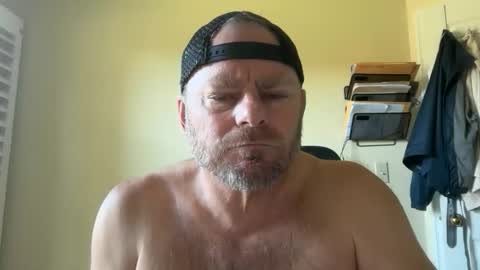Snapshot of bcjonny chatting on April 20, 5:16 pm BCJonny online show from April 20, 5:16 pm