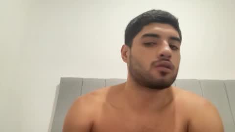 Snapshot of bdever7 chatting on March 4, 4:51 am bdever7 online show from March 4, 4:51 am