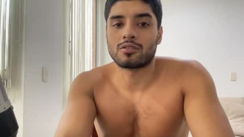 Snapshot of bdever7 chatting on March 7, 11:29 am bdever7 online show from March 7, 11:29 am