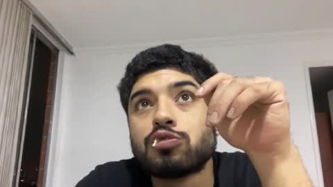 Snapshot of bdever7 chatting on March 26, 3:56 am bdever7 online show from March 26, 3:56 am