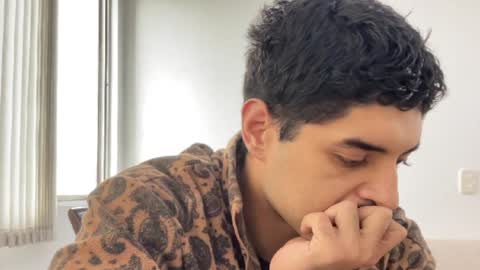 Snapshot of bdever7 chatting on March 28, 12:05 pm bdever7 online show from March 28, 12:05 pm