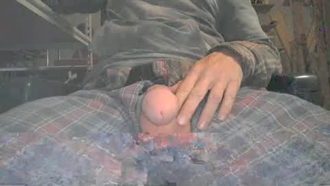 Snapshot of bdsm_switch_cum chatting on January 17, 1:03 pm BDSM SWITCH CUM online show from January 17, 1:03 pm