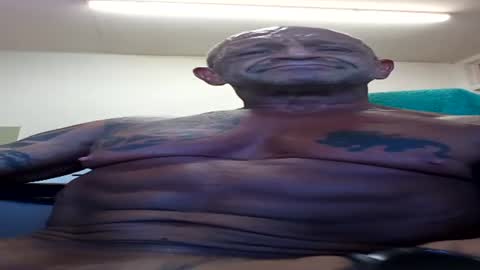 Snapshot of be427035 chatting on July 30, 6:29 pm be427035 online show from July 30, 6:29 pm