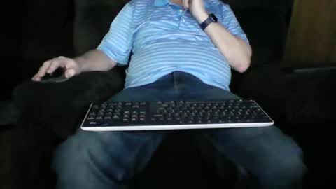 beachguy38 online show from February 17, 11:44 pm