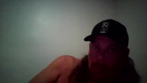 beachmonty online show from March 25, 4:40 am