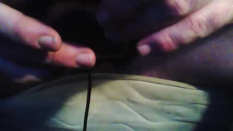 Snapshot of beanwright26 chatting on December 7, 3:25 am beanwright26 online show from December 7, 3:25 am