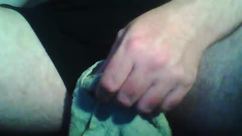 Snapshot of beanwright26 chatting on December 14, 2:06 am beanwright26 online show from December 14, 2:06 am