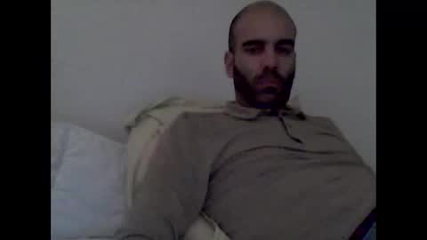 bear14250949 online show from November 17, 6:14 pm