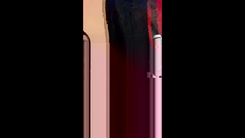 Snapshot of bear424194 chatting on April 4, 2:54 am bear424194 online show from April 4, 2:54 am